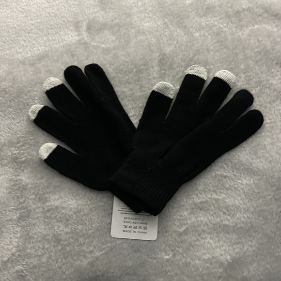 Touch Gloves. Use your Device Without Removing Your Gloves. NWT - Picture 1 of 6